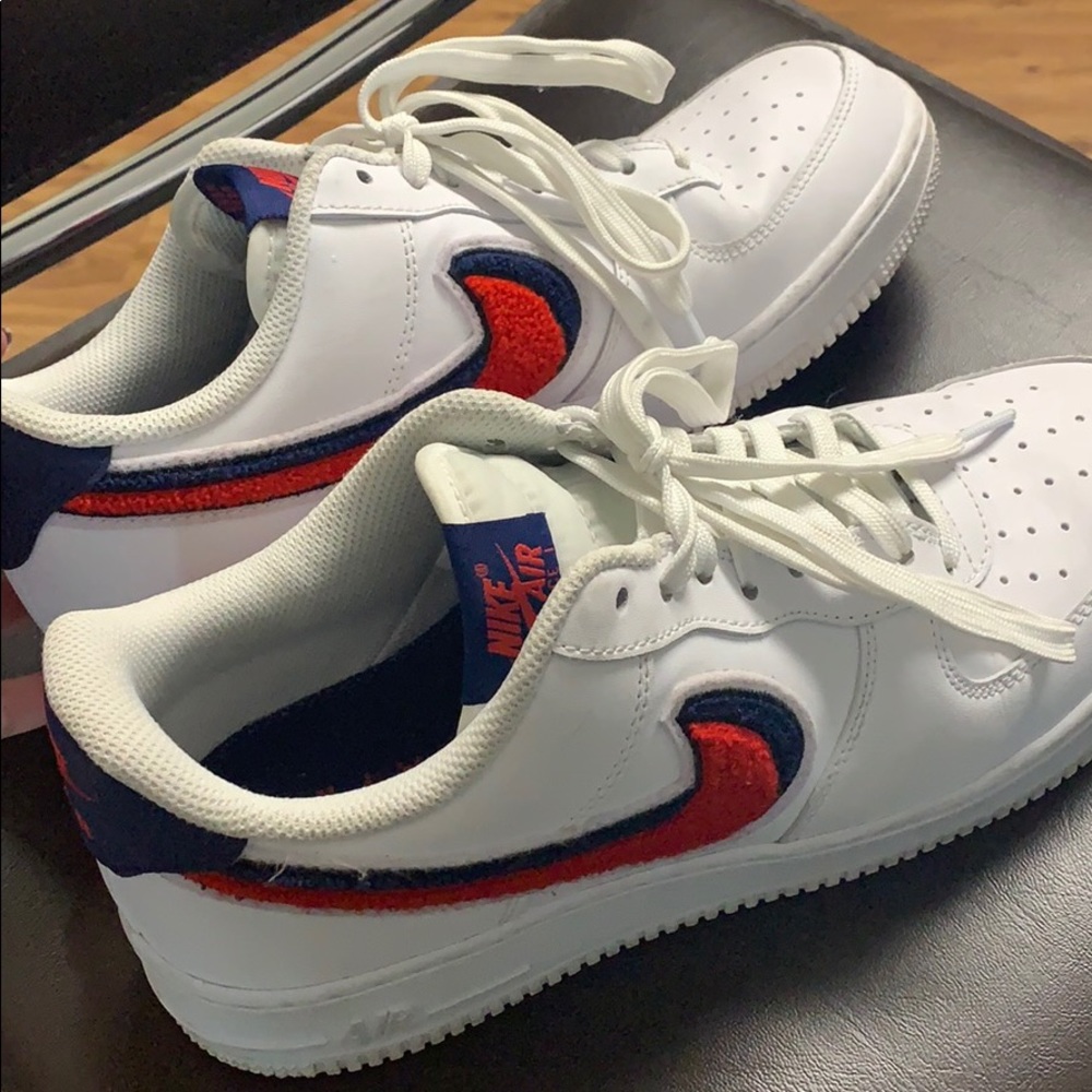 AIR FORCE 1 LV8 GS ‘CHENILLE SWOOSH